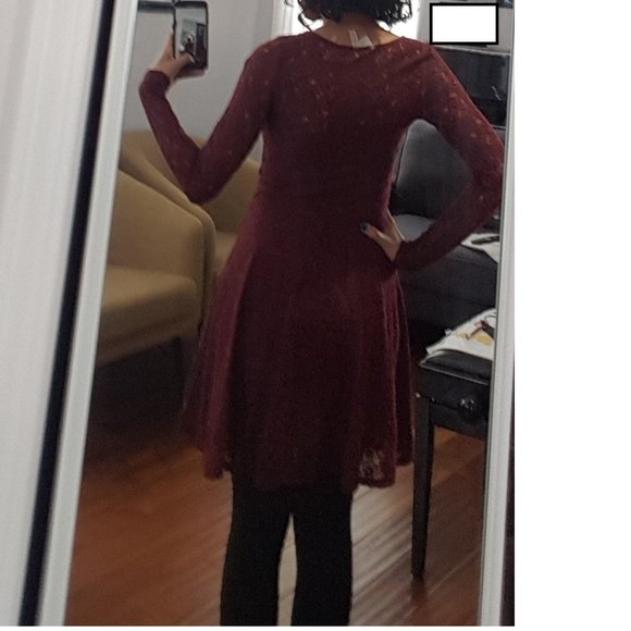 Brand new Red lace dress - Picture 3 of 8